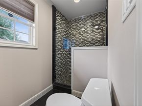 5422 Willowbend Boulevard, Houston TX 77096