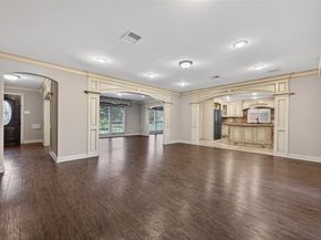 5422 Willowbend Boulevard, Houston TX 77096