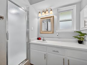 7259 Shady Arbor Lane, Houston TX 77040