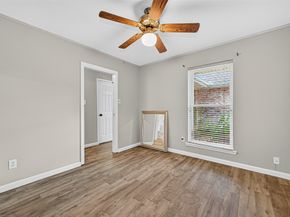 7259 Shady Arbor Lane, Houston TX 77040