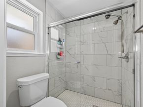 7259 Shady Arbor Lane, Houston TX 77040