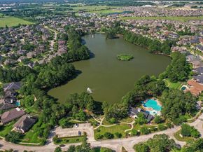 6518 Briarstone Lane, Spring TX 77379