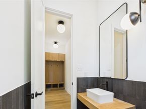 2409 Stuart Street, Houston TX 77004