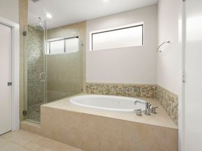 5527 Darling A, Houston TX 77007