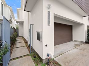 5527 Darling A, Houston TX 77007