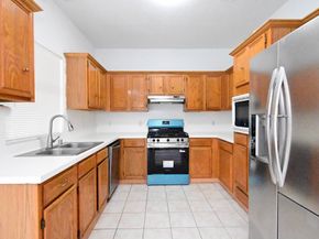 9338 Corner Oaks Lane, Houston TX 77036