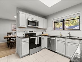 105 Eagle Rock Circle, The Woodlands TX 77381