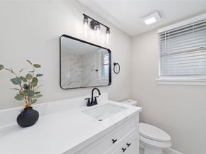 7706 Deadwood Drive, Houston TX 77040