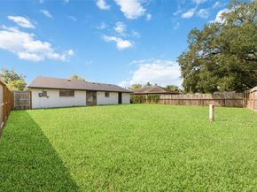 7706 Deadwood Drive, Houston TX 77040