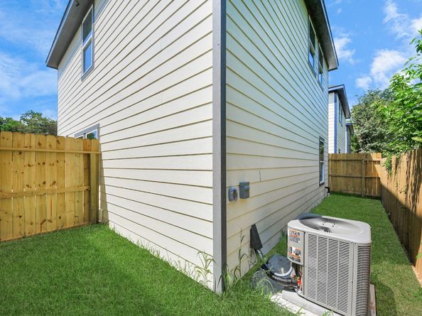 7312 Wileyvale Drive D, Houston TX 77016