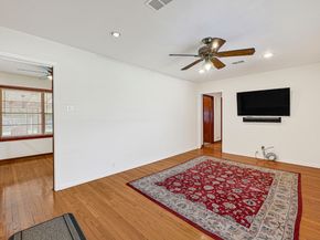 1235 Ansbury Drive, Houston TX 77018
