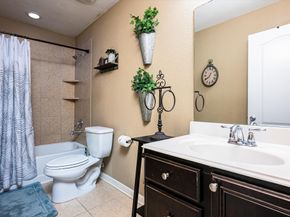 12411 Skyview Crescent Court, Houston TX 77047