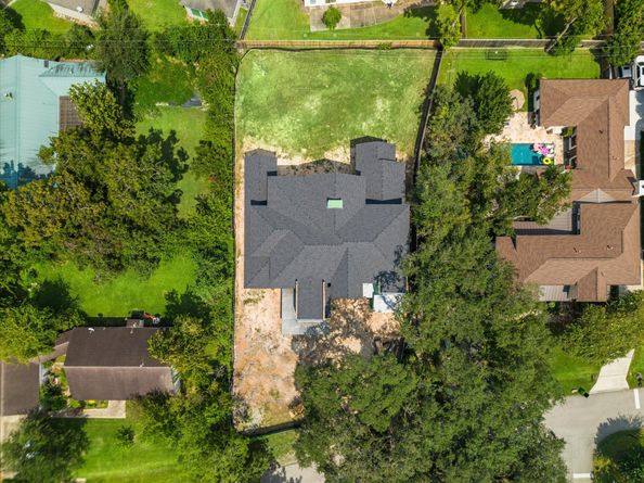 9050 Elizabeth Road, Houston TX 77055