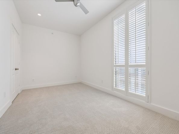 100 Mcgowen Street A, Houston TX 77006