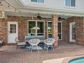 6011 Parkwood Place, Sugar Land TX 77479