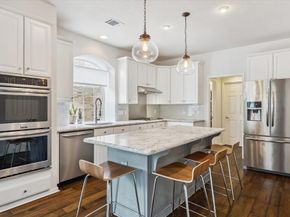 6011 Parkwood Place, Sugar Land TX 77479
