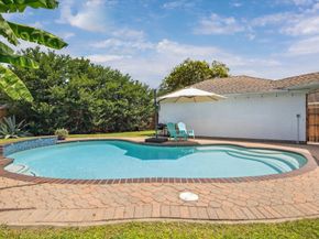 6011 Parkwood Place, Sugar Land TX 77479