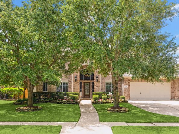 17531 Cypress Laurel Street, Houston TX 77095
