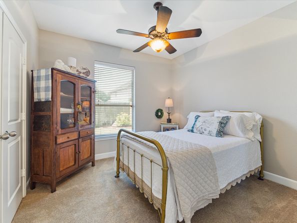 17531 Cypress Laurel Street, Houston TX 77095