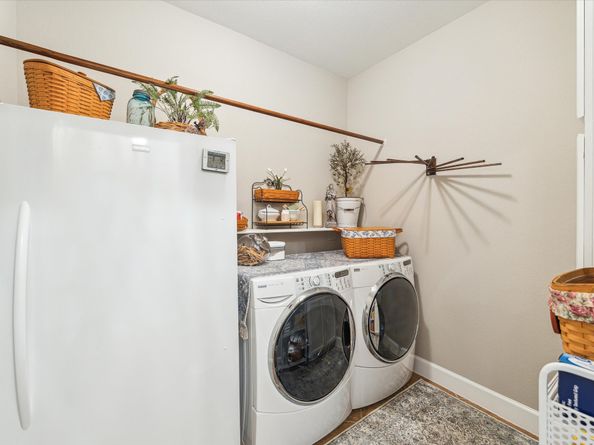 17531 Cypress Laurel Street, Houston TX 77095