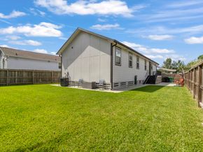 7393 Fairway Drive B, Houston TX 77087