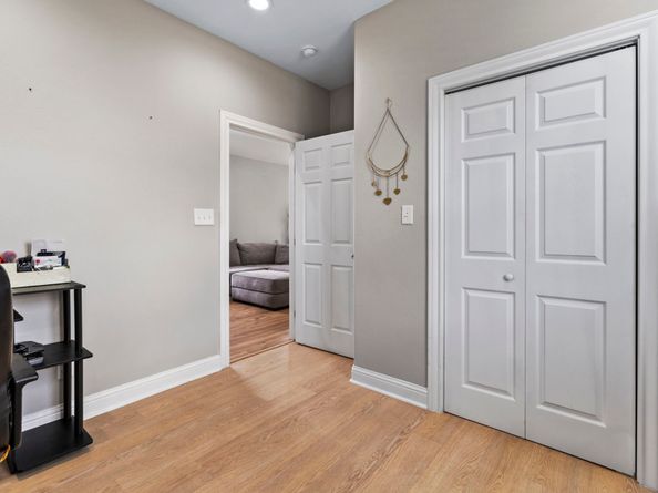 7393 Fairway Drive B, Houston TX 77087