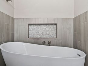 7393 Fairway Drive B, Houston TX 77087