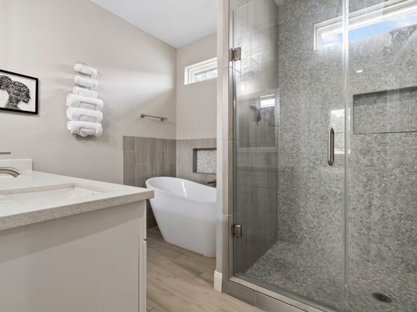 7393 Fairway Drive B, Houston TX 77087