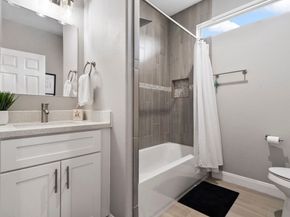 7393 Fairway Drive B, Houston TX 77087