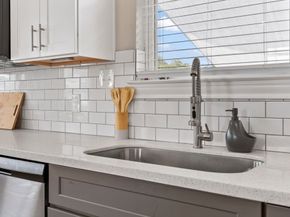 7393 Fairway Drive B, Houston TX 77087