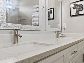 7393 Fairway Drive B, Houston TX 77087