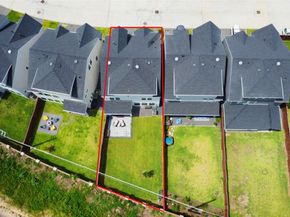 3124 Somerset Levens Lane, Houston TX 77055