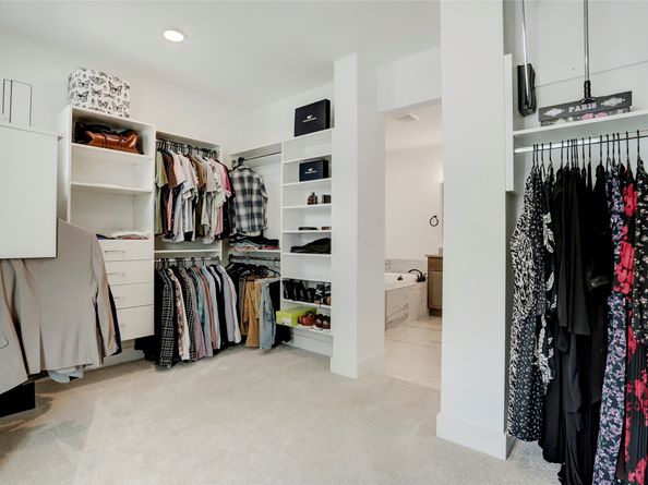 3124 Somerset Levens Lane, Houston TX 77055