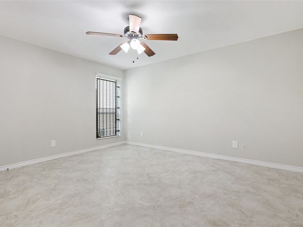 12955 Woodforest Boulevard 19, Houston TX 77015