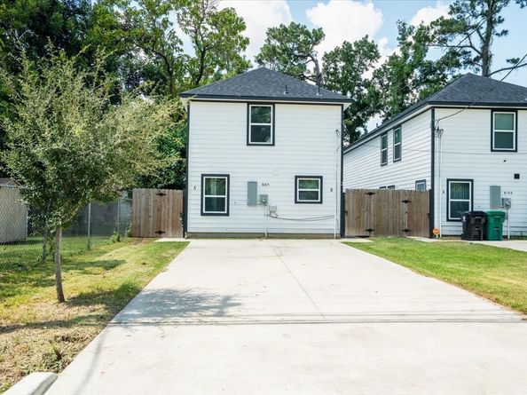 8107 Denton Street A/B, Houston TX 77028