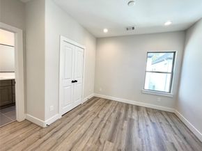 3716 Creekmont Gardens Lane, Houston TX 77091