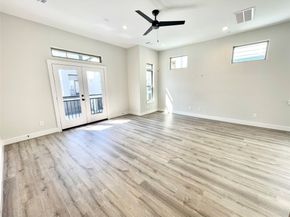 3716 Creekmont Gardens Lane, Houston TX 77091