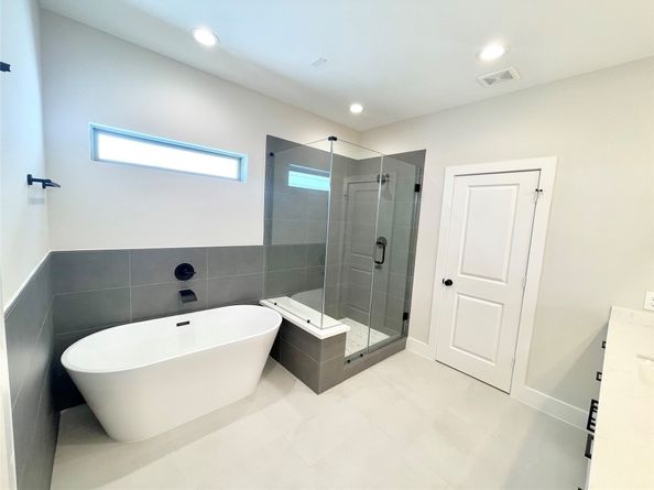 3716 Creekmont Gardens Lane, Houston TX 77091