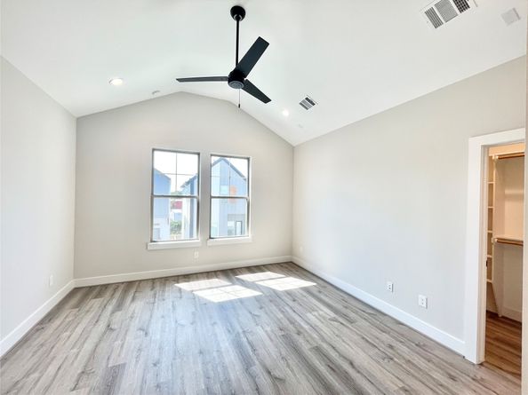 3716 Creekmont Gardens Lane, Houston TX 77091