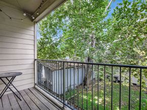 5219 Kiam Street E, Houston TX 77007