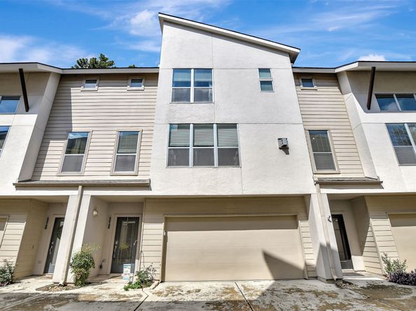 5219 Kiam Street E, Houston TX 77007