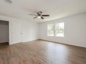 4702 Majestic Street, Houston TX 77026