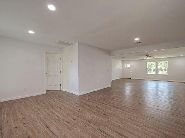 4702 Majestic Street, Houston TX 77026