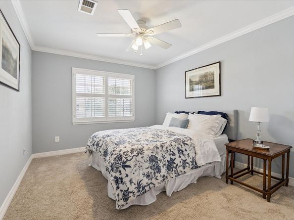 5842 Doliver Drive 47, Houston TX 77057