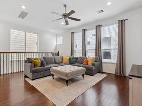 1172 W 17th Street, Houston TX 77008