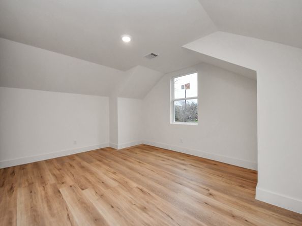 608 Graceland Street, Houston TX 77009