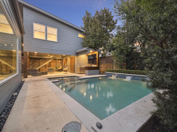 2420 Locke Lane, Houston TX 77019