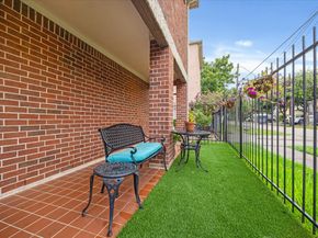 5817 Darling Street A, Houston TX 77007