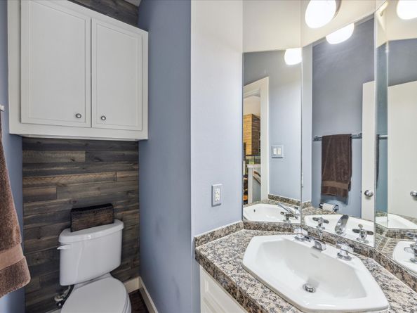5817 Darling Street A, Houston TX 77007