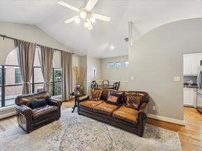 5817 Darling Street A, Houston TX 77007